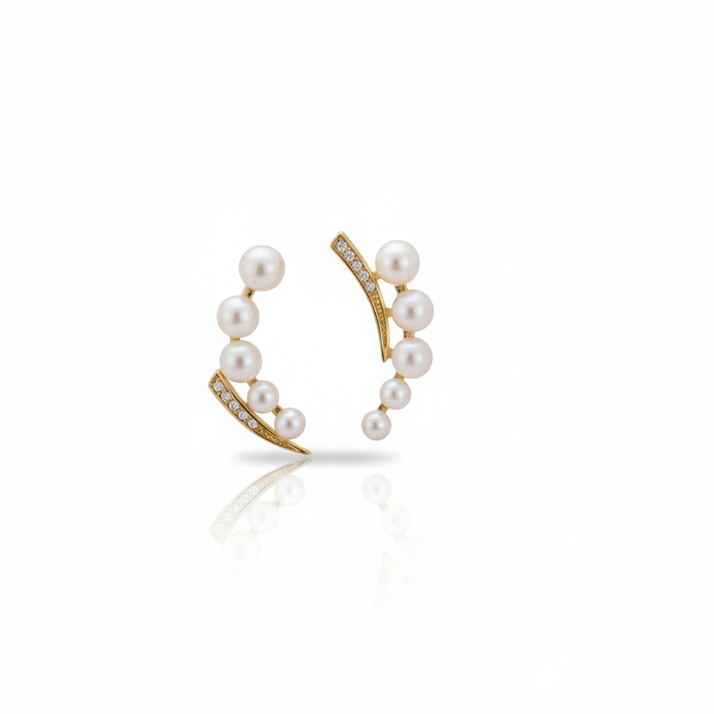 Guiding Star Crescent Moon Pearl Stud Earrings in 18K Gold Vermeil