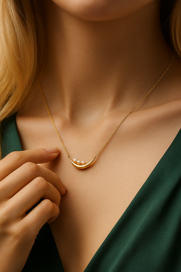 Guiding Star Crescent Moon Pearl Necklace in 18K Gold Vermeil