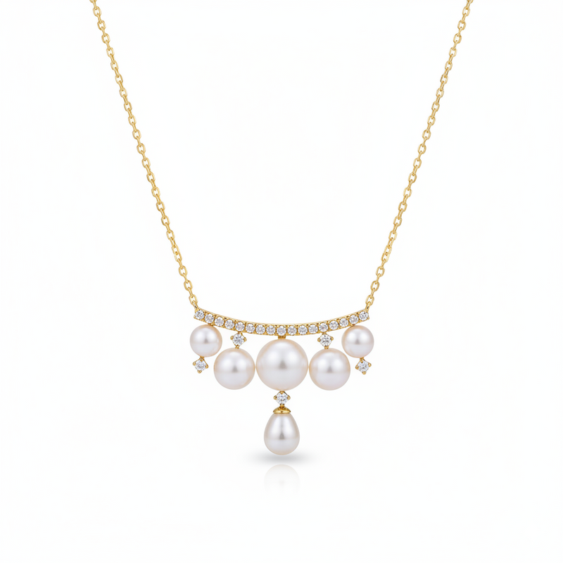 Guiding Star Nova Pearl Necklace in 18K Gold Vermeil
