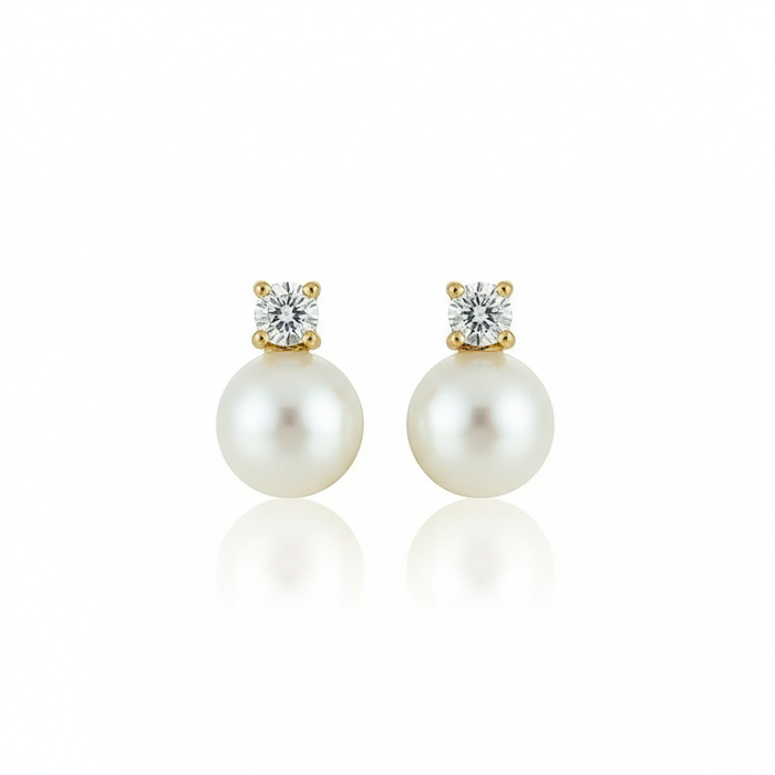 Love Unbound Freshwater Pearl Stud Earrings with Brilliant Stones in 18K Gold Vermeil