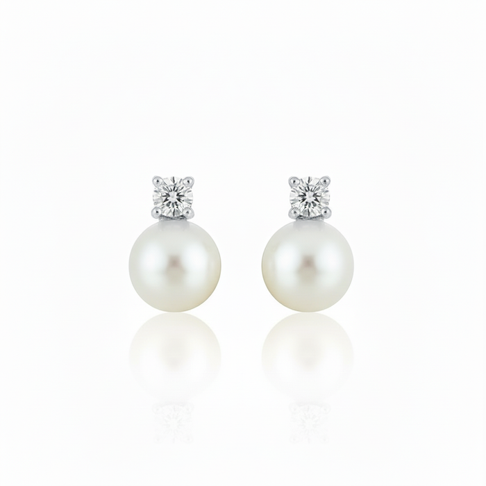 Love Unbound Freshwater Pearl Stud Earrings with Brilliant Stones in 18K Gold Vermeil