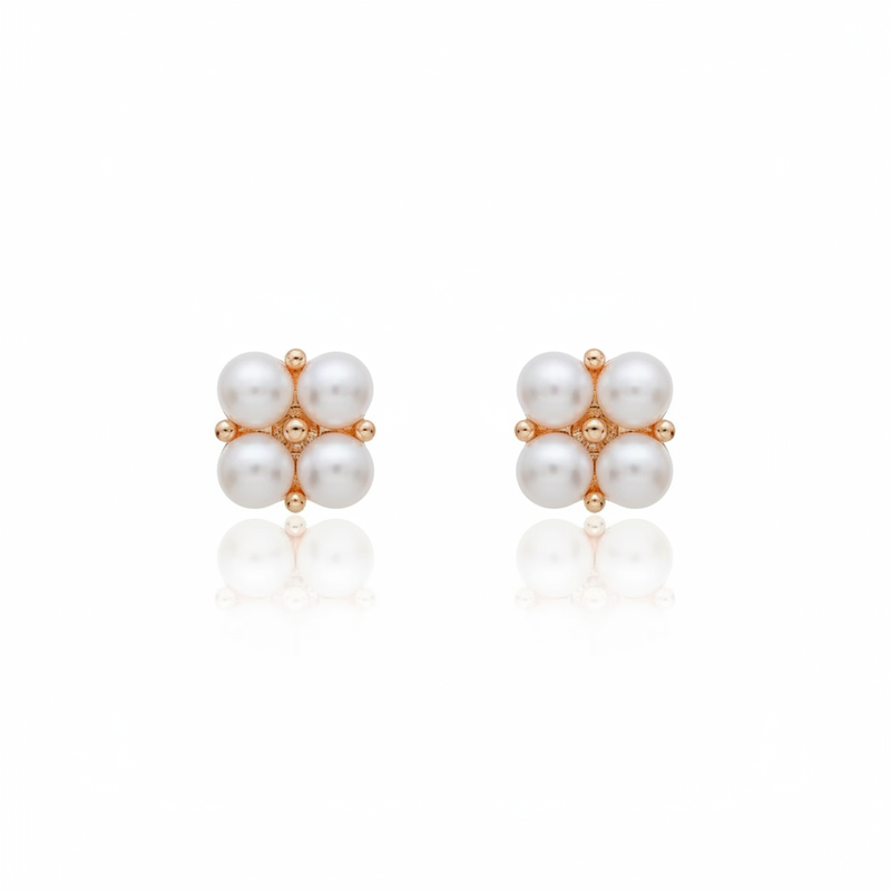 Love Unbound Four Leaves Clover Freshwater Pearl Stud Earrings in 18K Gold