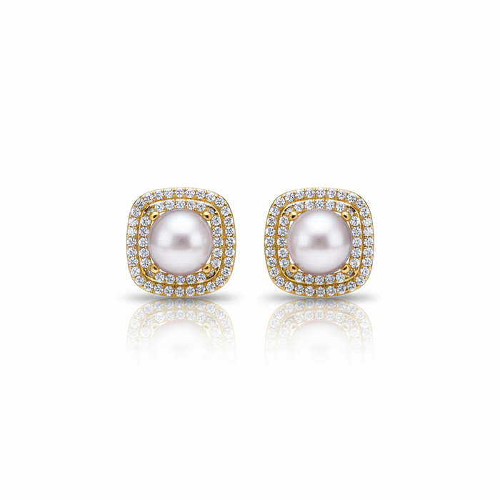 Love Unbound Halo Freshwater Pearl Stud Earrings in 18K Gold Vermeil
