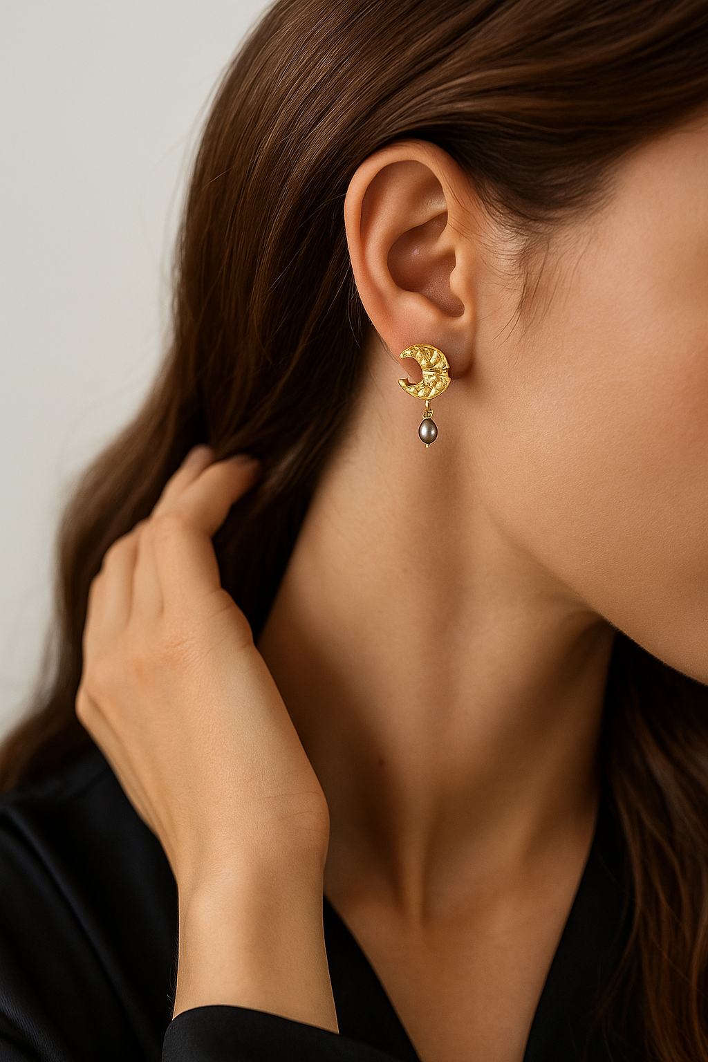 Guiding Star Eclipse Black Freshwater Pearl Drop Earrings in 18K Gold Vermeil