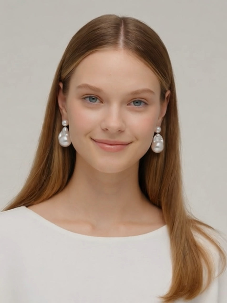 Baroque Sovereign Baroque Pearl x Tiny Freshwater Pearl Drop Earrings