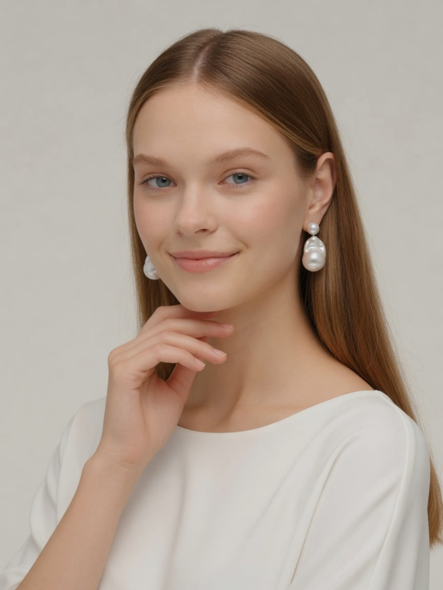 Baroque Sovereign Baroque Pearl x Tiny Freshwater Pearl Drop Earrings