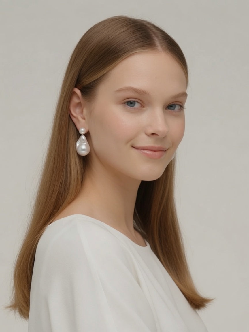 Baroque Sovereign Baroque Pearl x Tiny Freshwater Pearl Drop Earrings