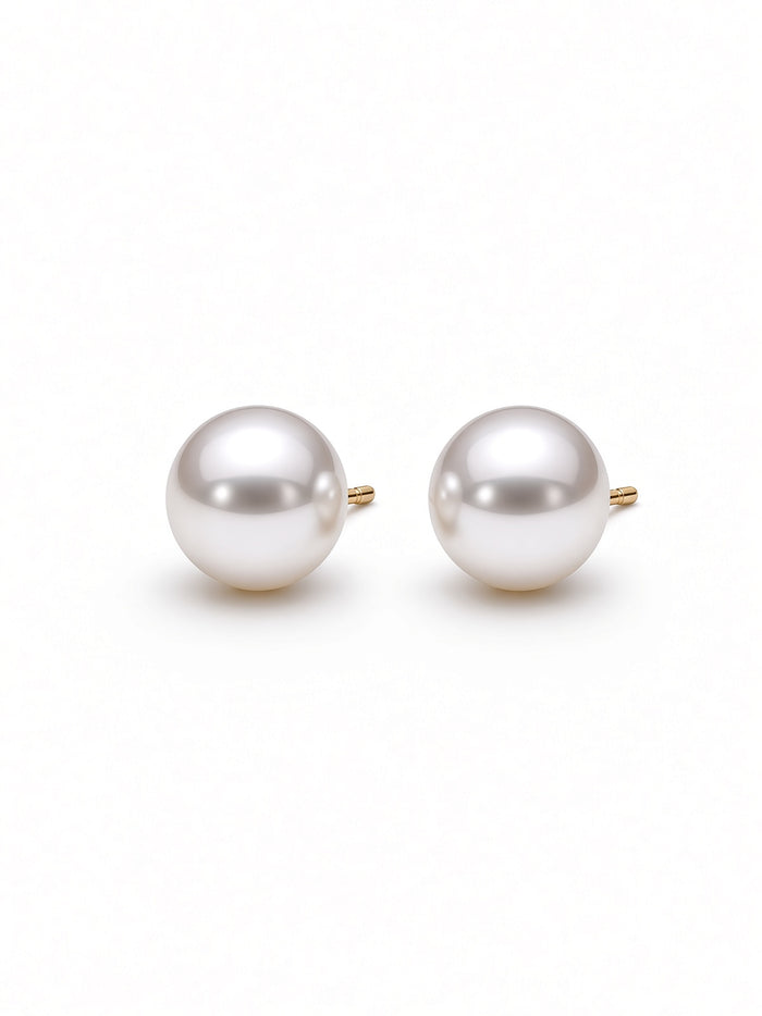 Love Unbound Akoya Pearl Stud Earrings in 18ct Solid Gold