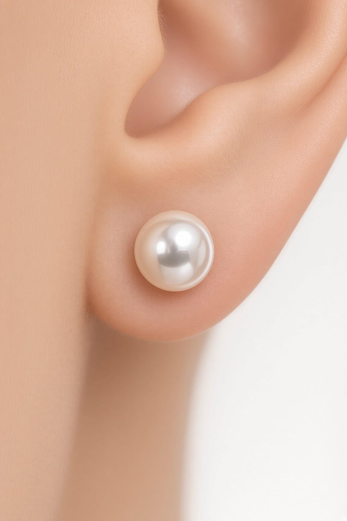 Love Unbound Freshwater Pearl Stud Earrings in 18ct Solid Gold