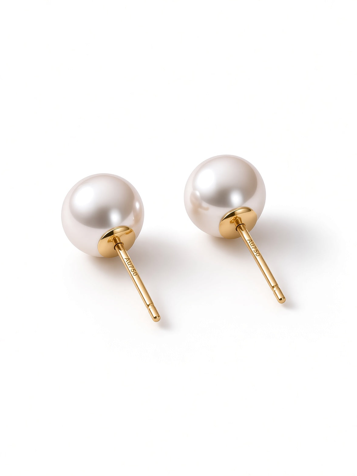 Love Unbound Freshwater Pearl Stud Earrings in 18ct Solid Gold