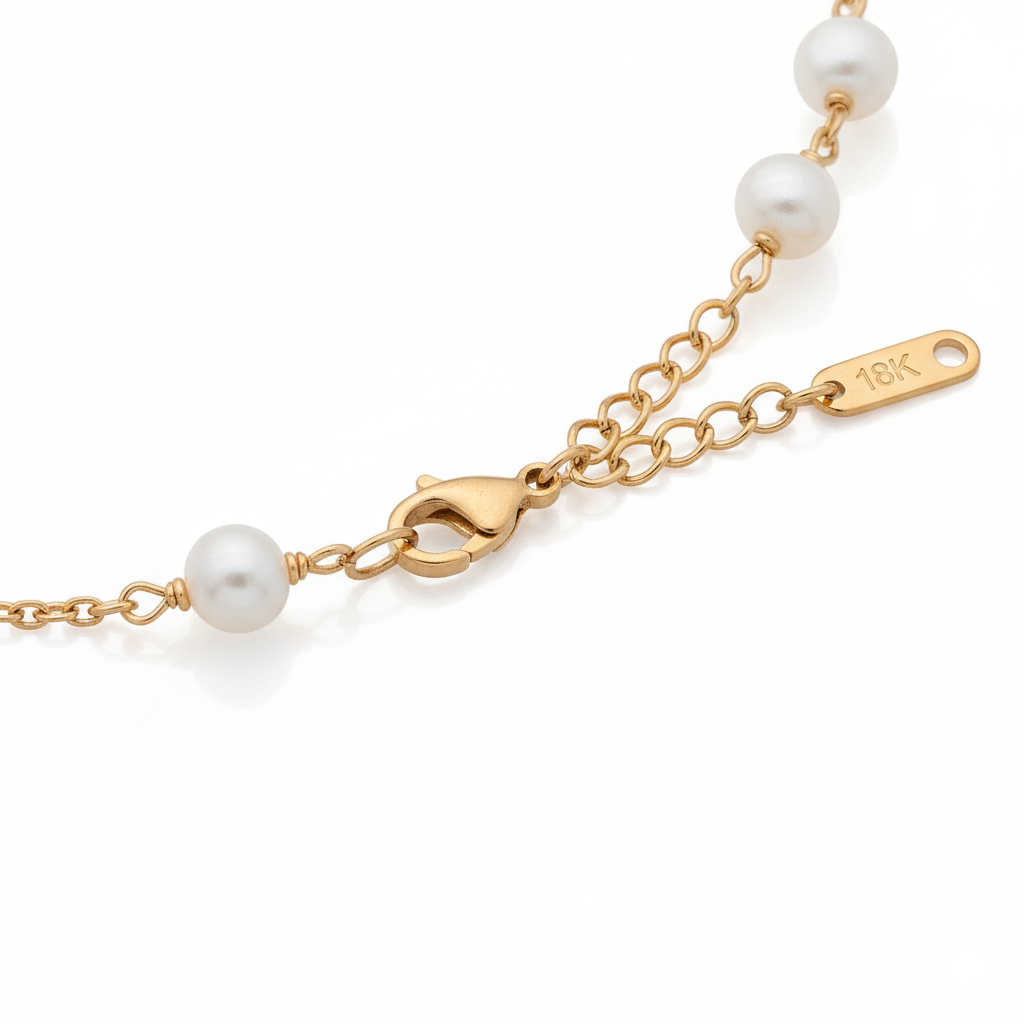 Chic Escape Classic Long 28 Freshwater Pearl Necklace in 18K Gold