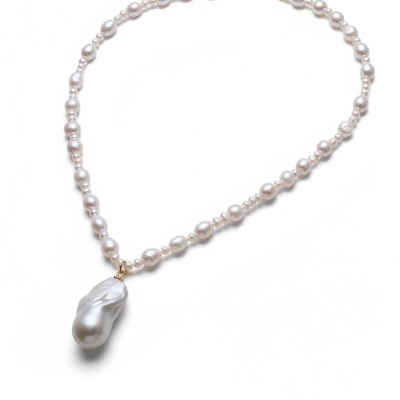 Baroque Sovereign Baroque Pearl Pendant Necklace in 18K Gold