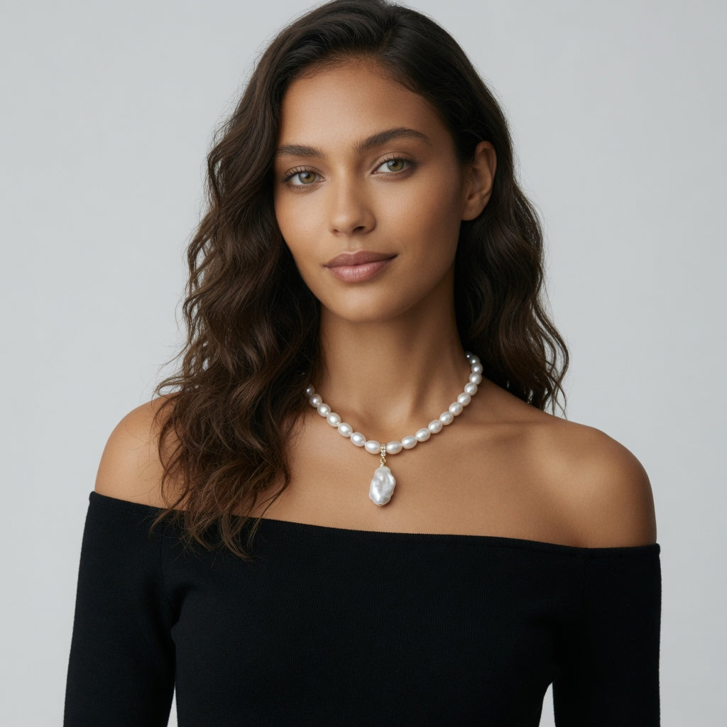 Baroque Sovereign Baroque Pearl Pendant Necklace in 18K Gold