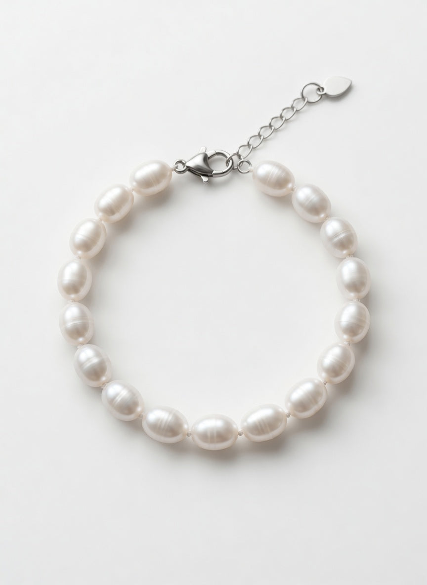 Love Unbound Signature Oval White Freshwater Pearl Full Set in Sterling Silver