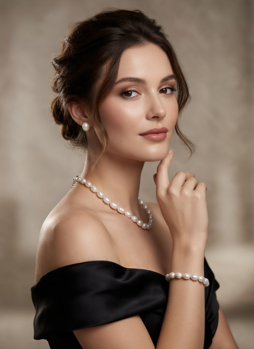 Love Unbound Signature Oval White Freshwater Pearl Full Set in Sterling Silver