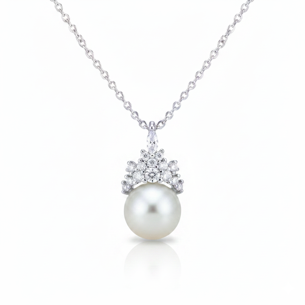 Love Unbound Signature Crown Freshwater Pearl Crown Necklace & Earrings Set
