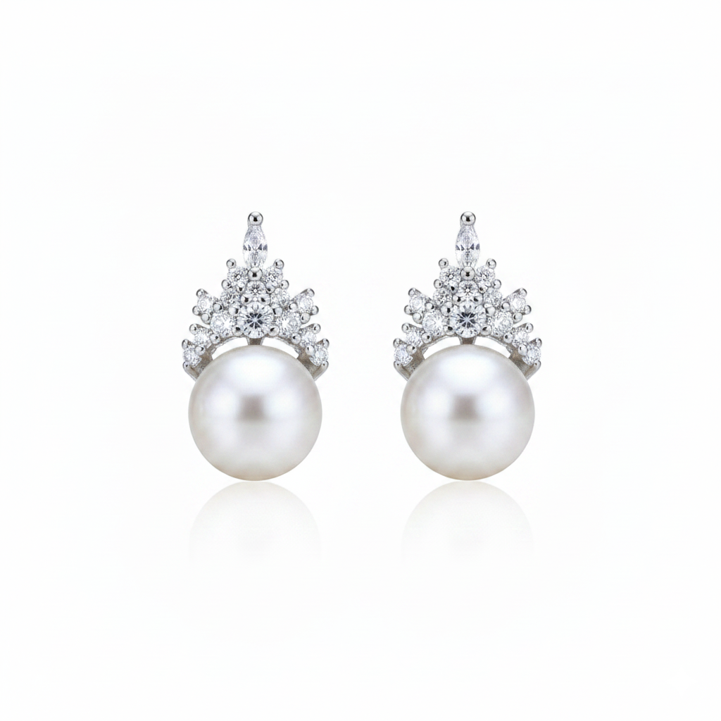 Love Unbound Signature Crown Freshwater Pearl Crown Necklace & Earrings Set